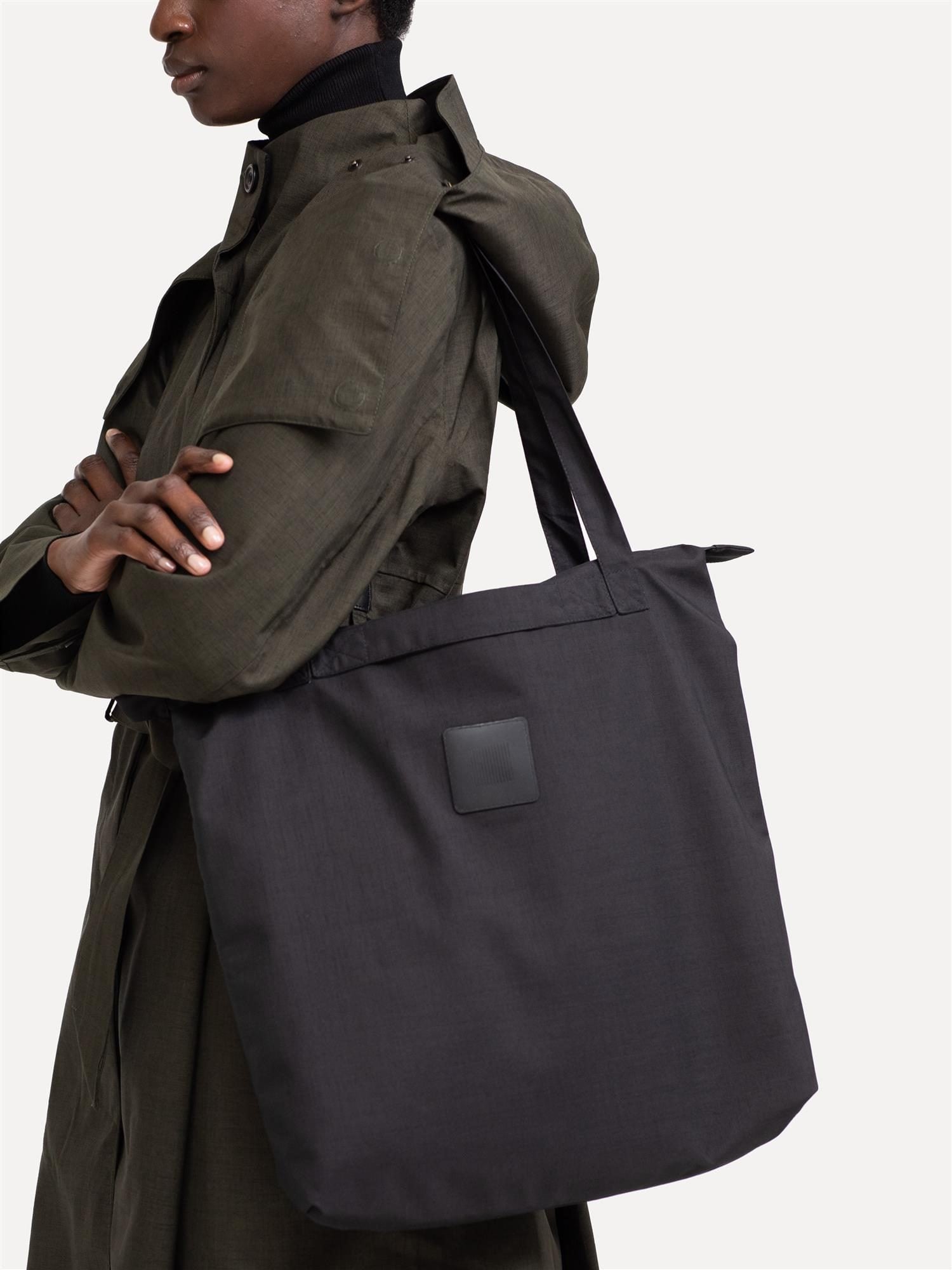 The Waterproof Tote