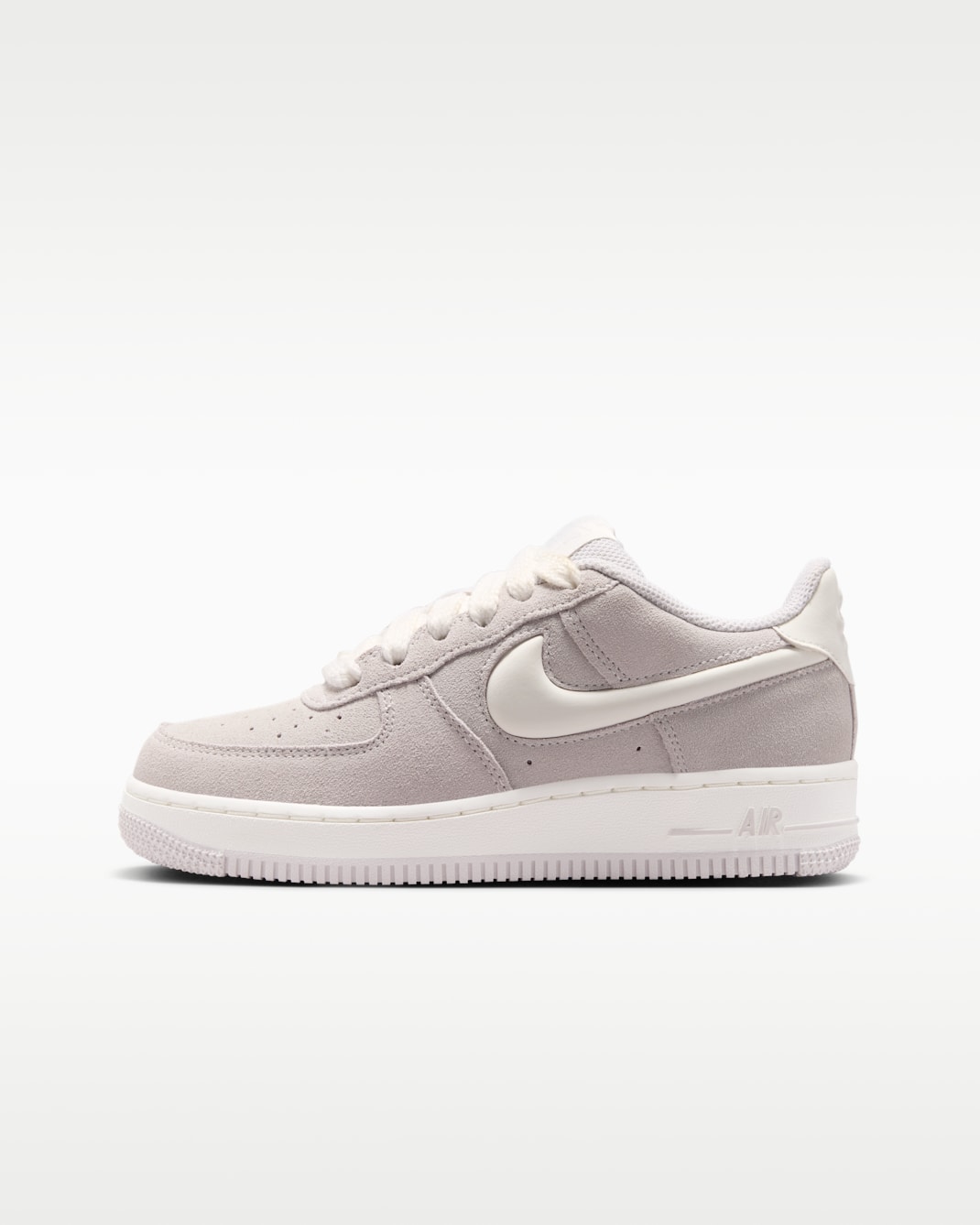 Nike Air Force 1 LV8