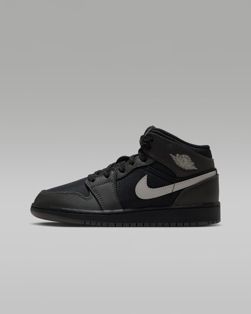 Air Jordan 1 Mid Utility