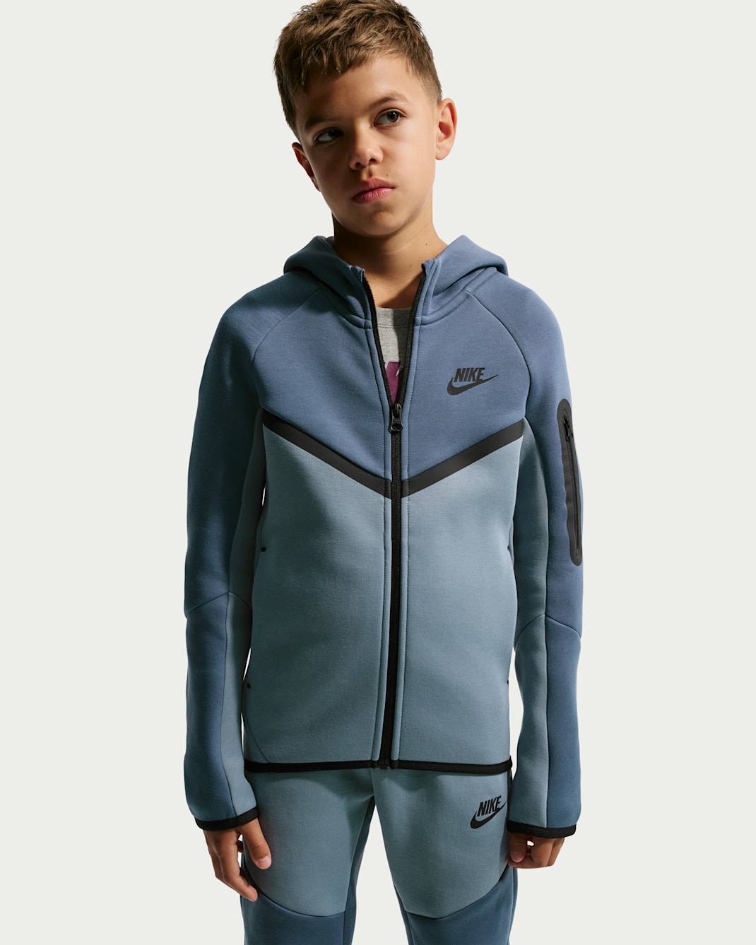 Nike Sportswear Tech Fleece Older Kids' Full-Zip Hoodie