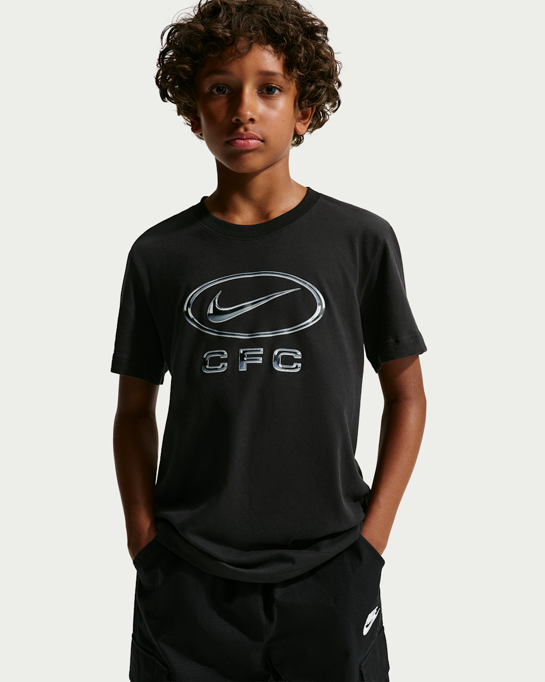 Chelsea F.C. Nike Older Kids' Swoosh Football T-Shirt
