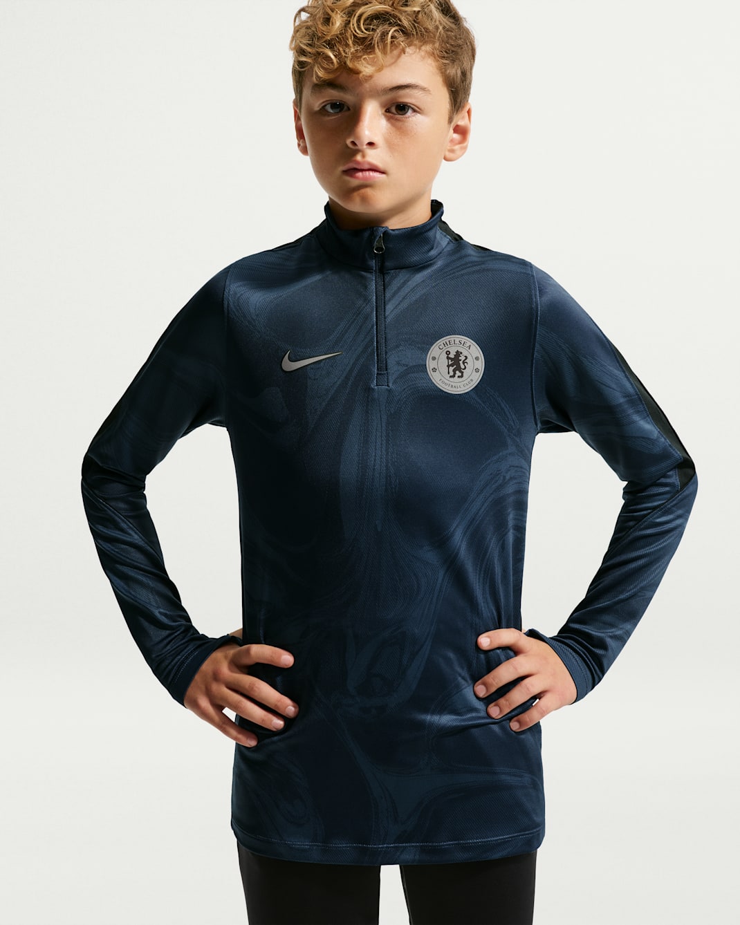 Chelsea F.C. Strike Third Older Kids' Nike Dri-FIT Football Drill Top