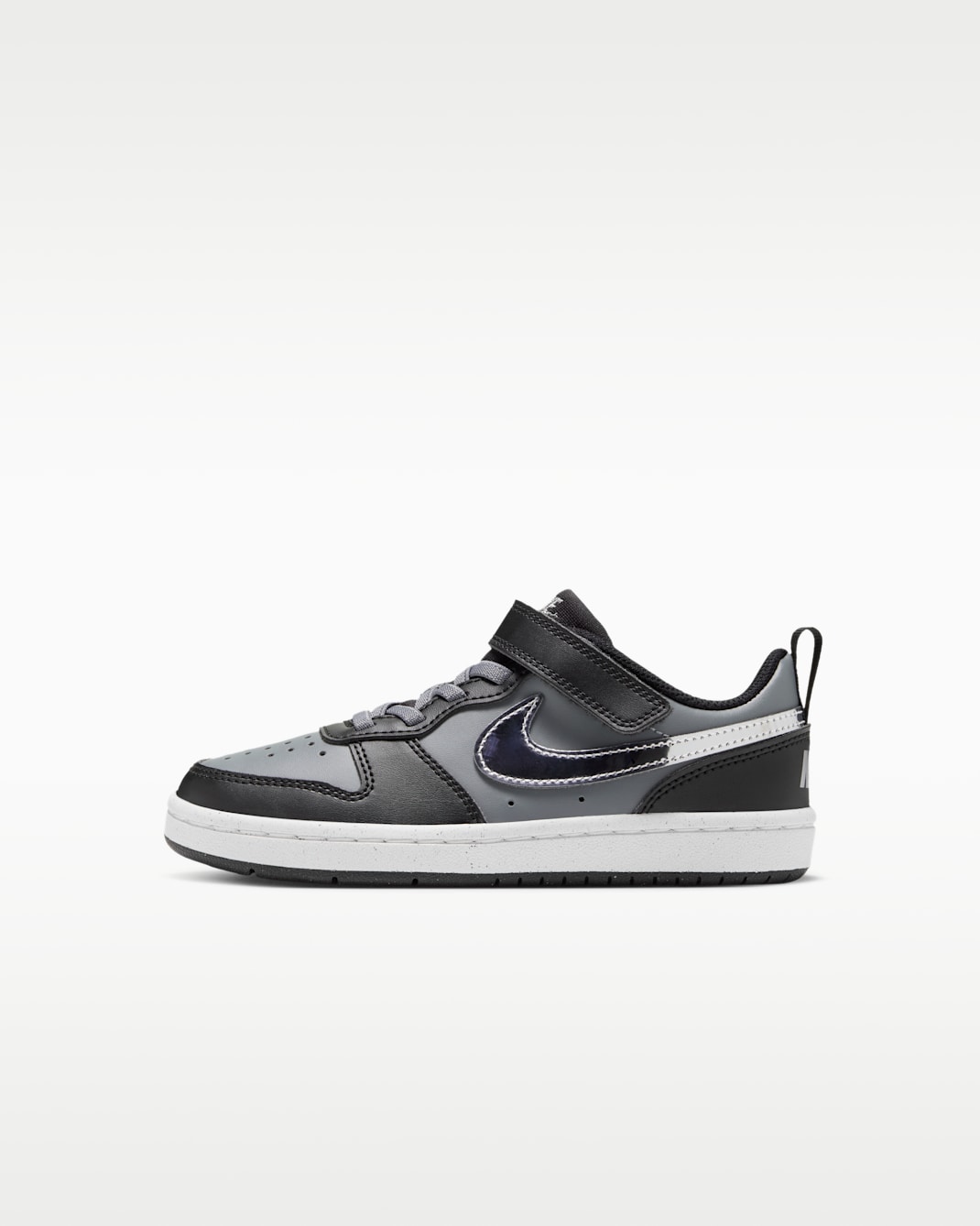 NikeCourt Borough Low