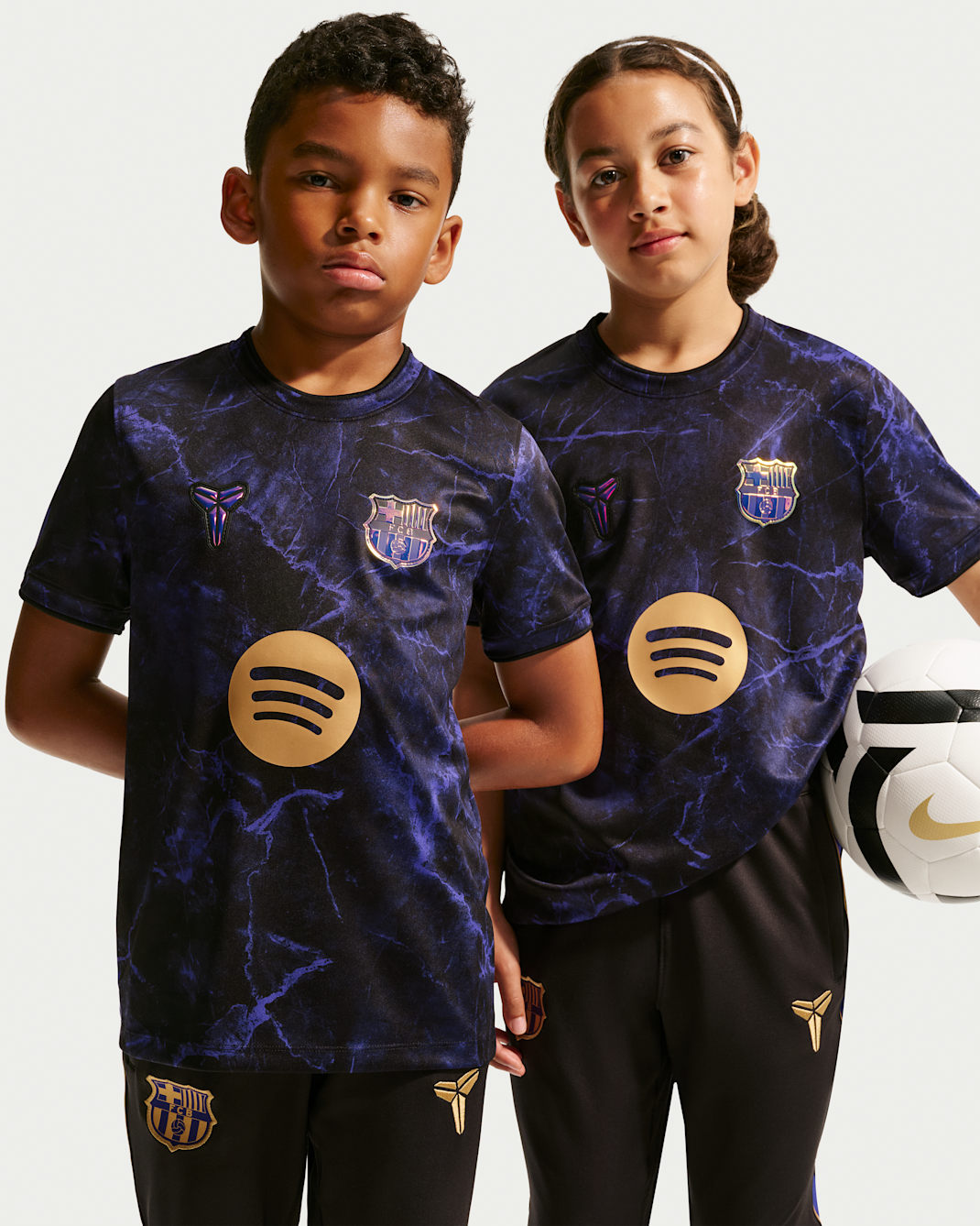 F.C. Barcelona Away