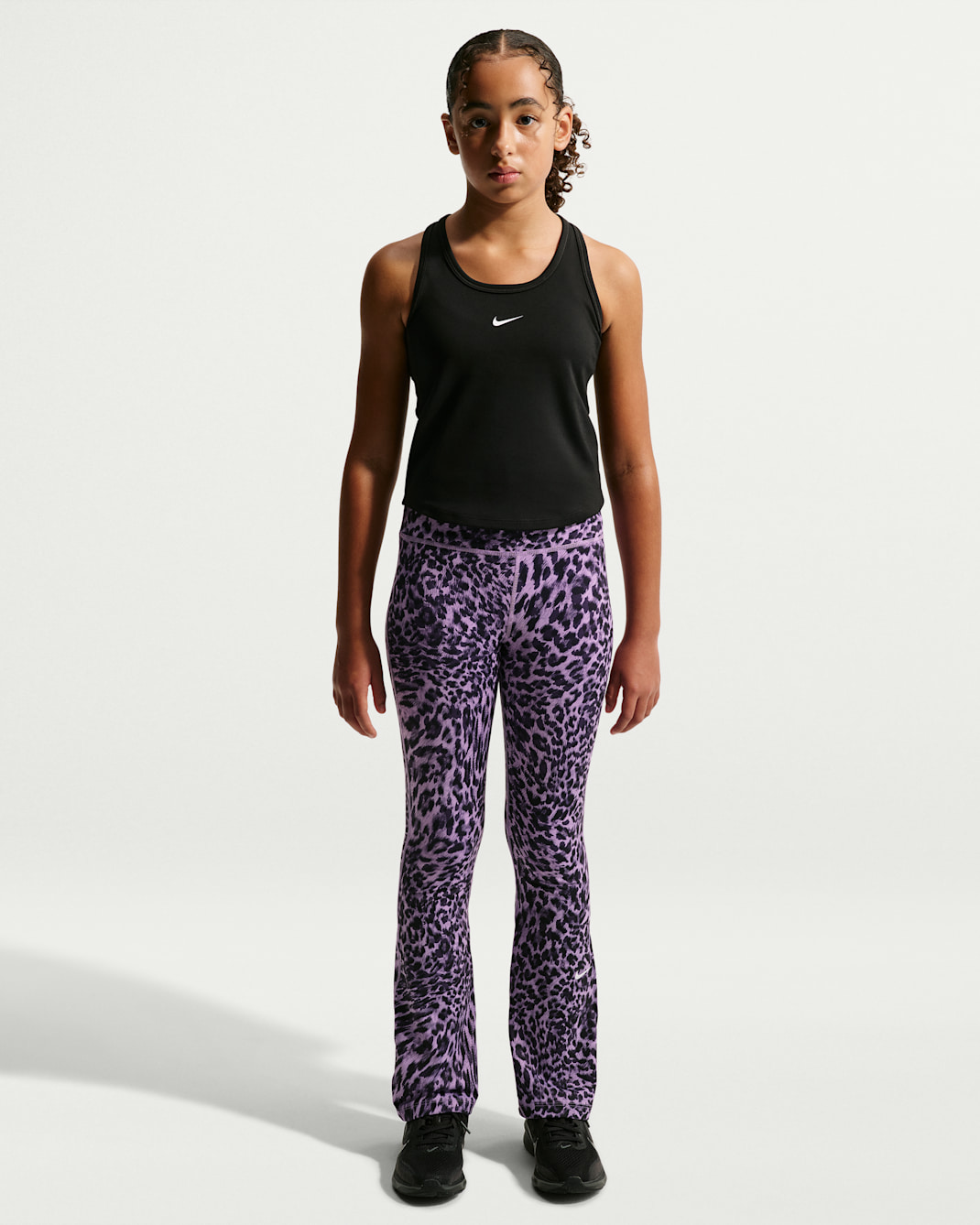 Nike One Older Kids' (Girls') Dri-FIT Flared Leggings