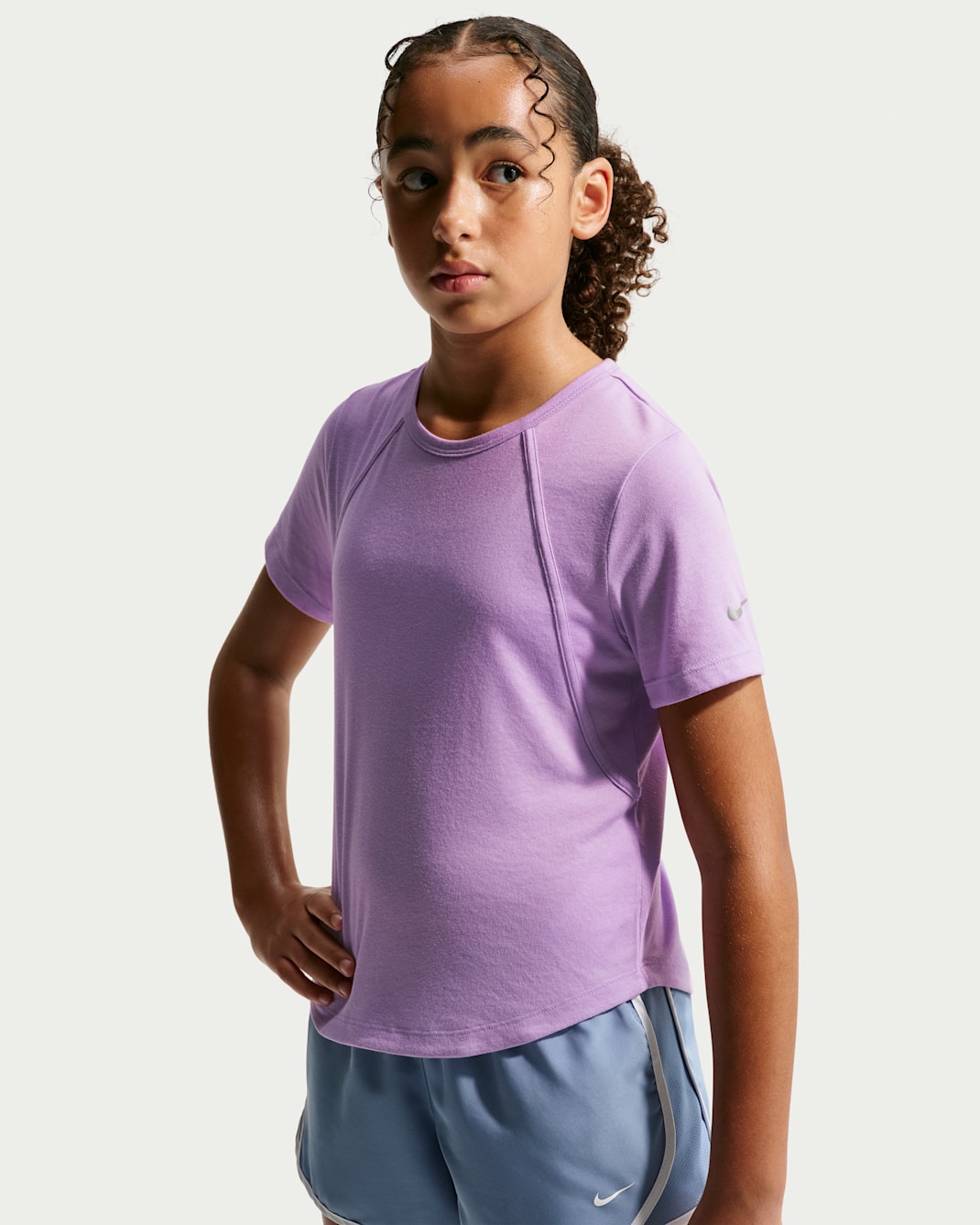 Nike Tempo Older Kids' (Girls') Dri-FIT Short-Sleeve Top