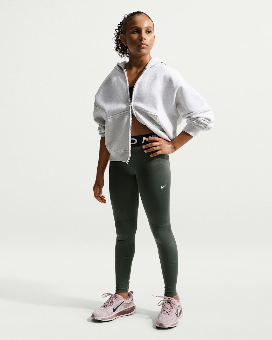 Nike Pro Dri-FIT Older Kids' (Girls') Leggings