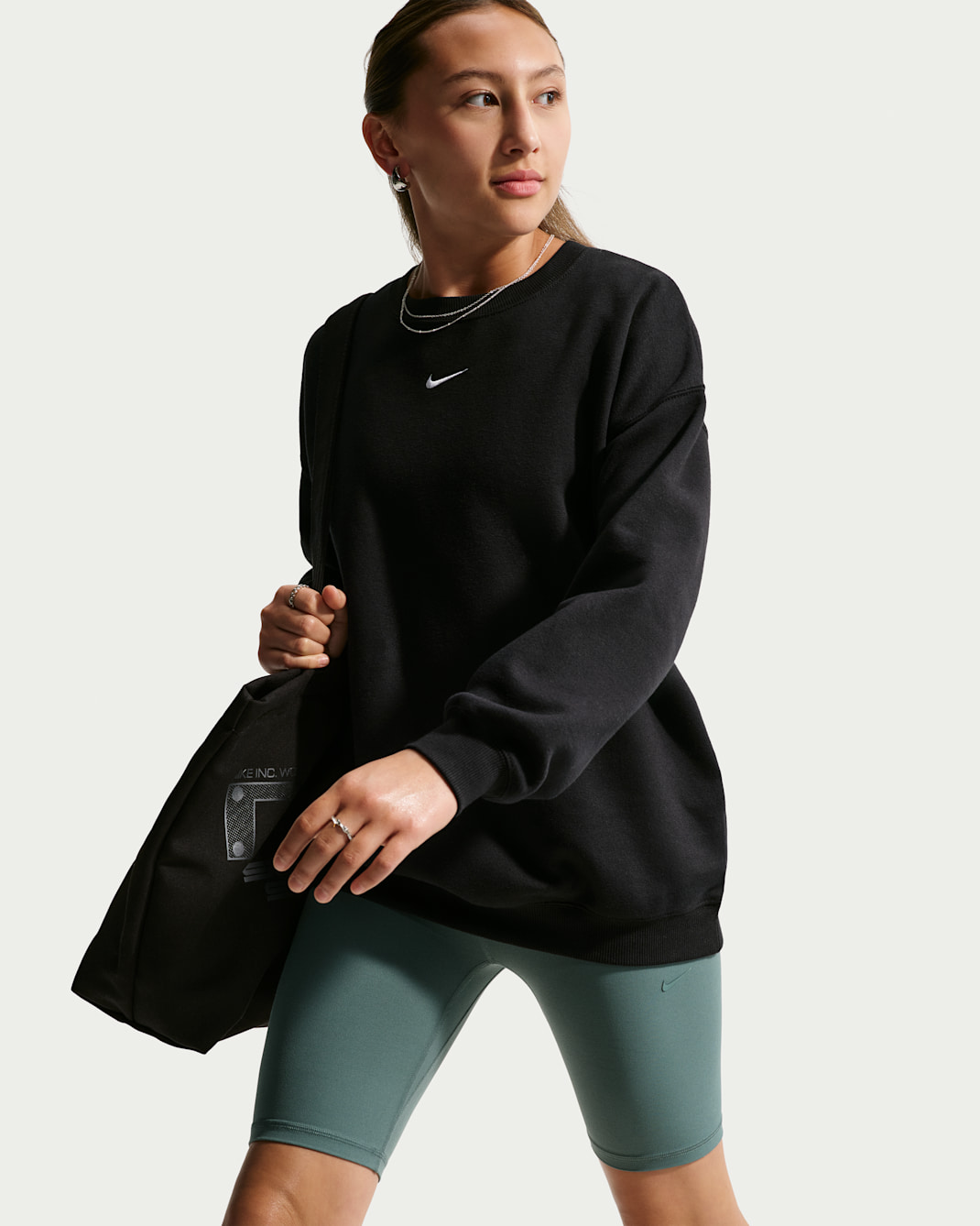 Nike Sportswear Studio