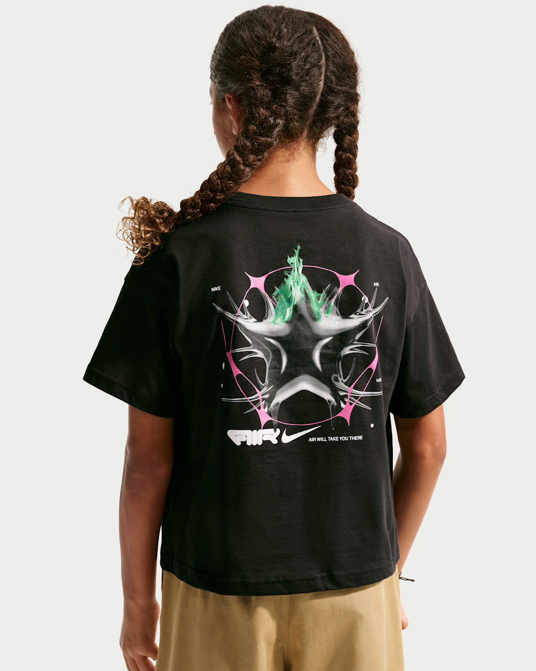 Nike Sportswear Older Kids' (Girls') Boxy T-Shirt