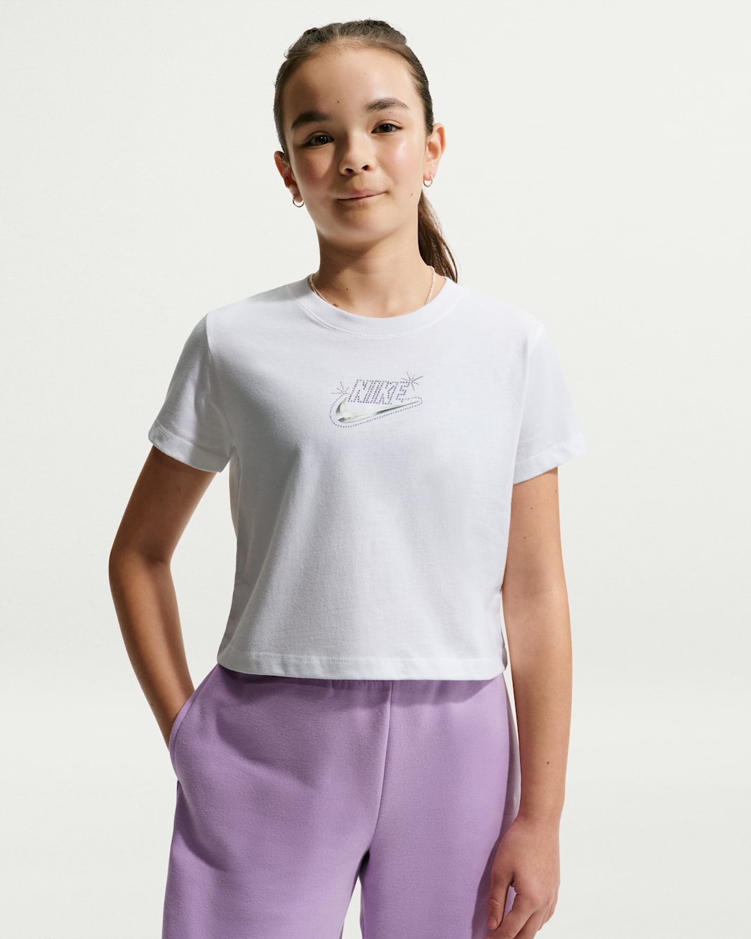 Nike Sportswear Older Kids' (Girls') Cropped T-Shirt