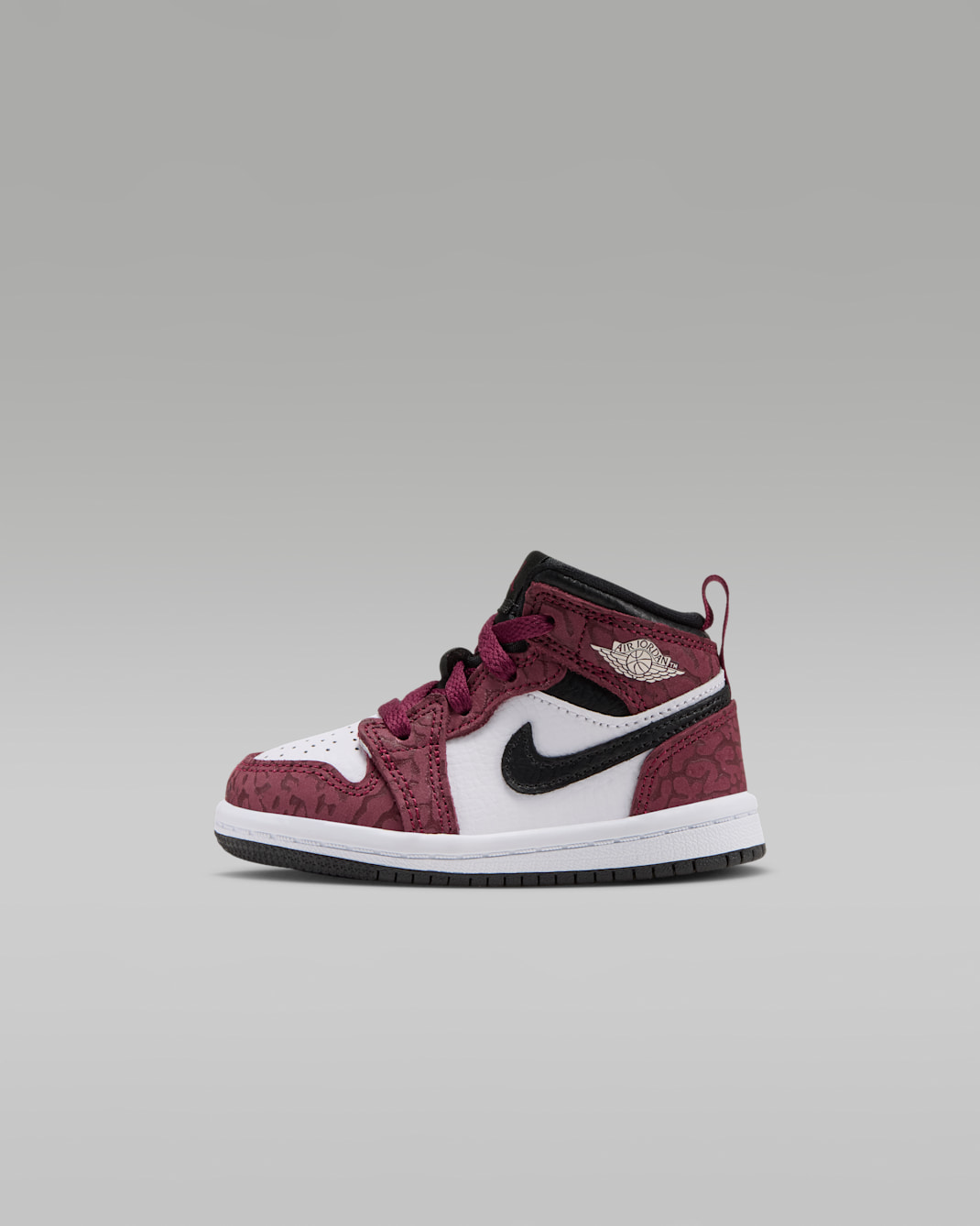 Jordan 1 Mid SE