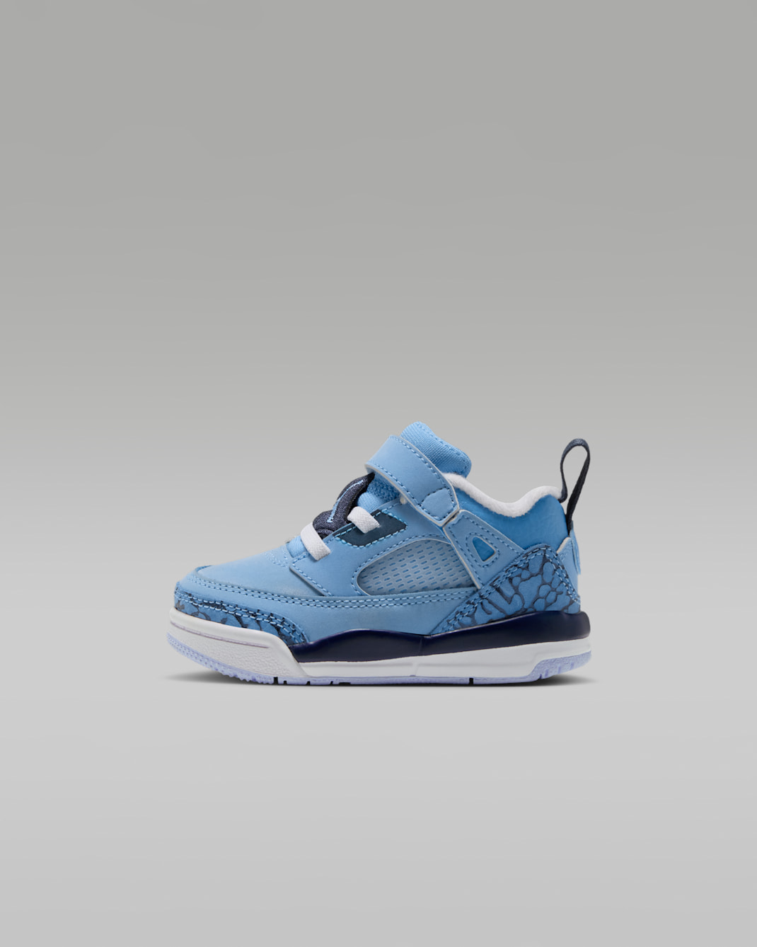 Jordan Spizike Low