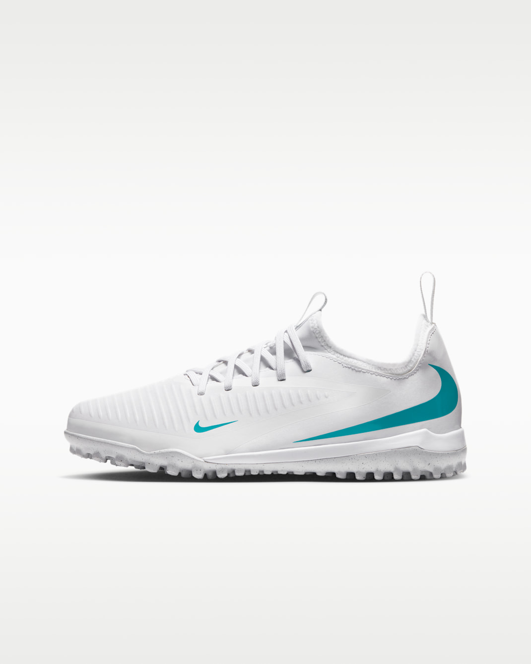 Nike Jr. Phantom 6 Low Academy Older Kids' Turf Football Shoes