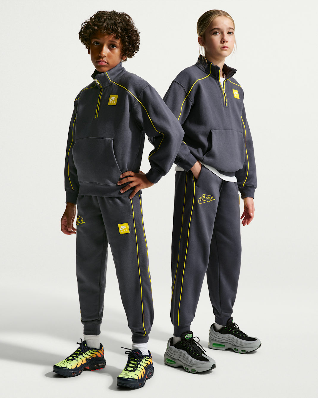 Nike Air Older Kids' Fleece Joggers