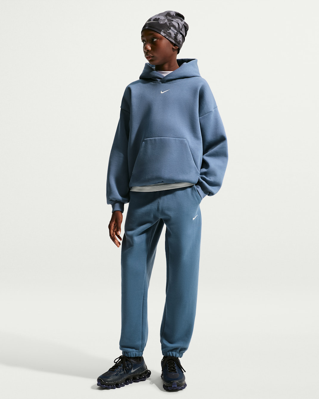 Nike Solo Swoosh