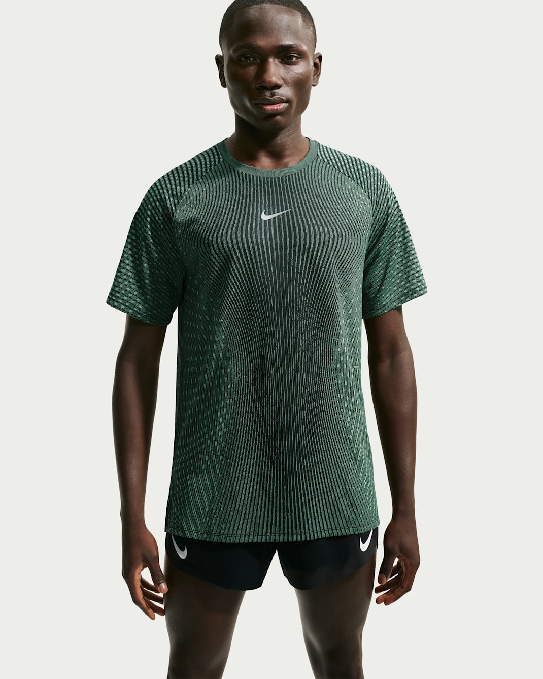 Nike Stride Aero-FIT