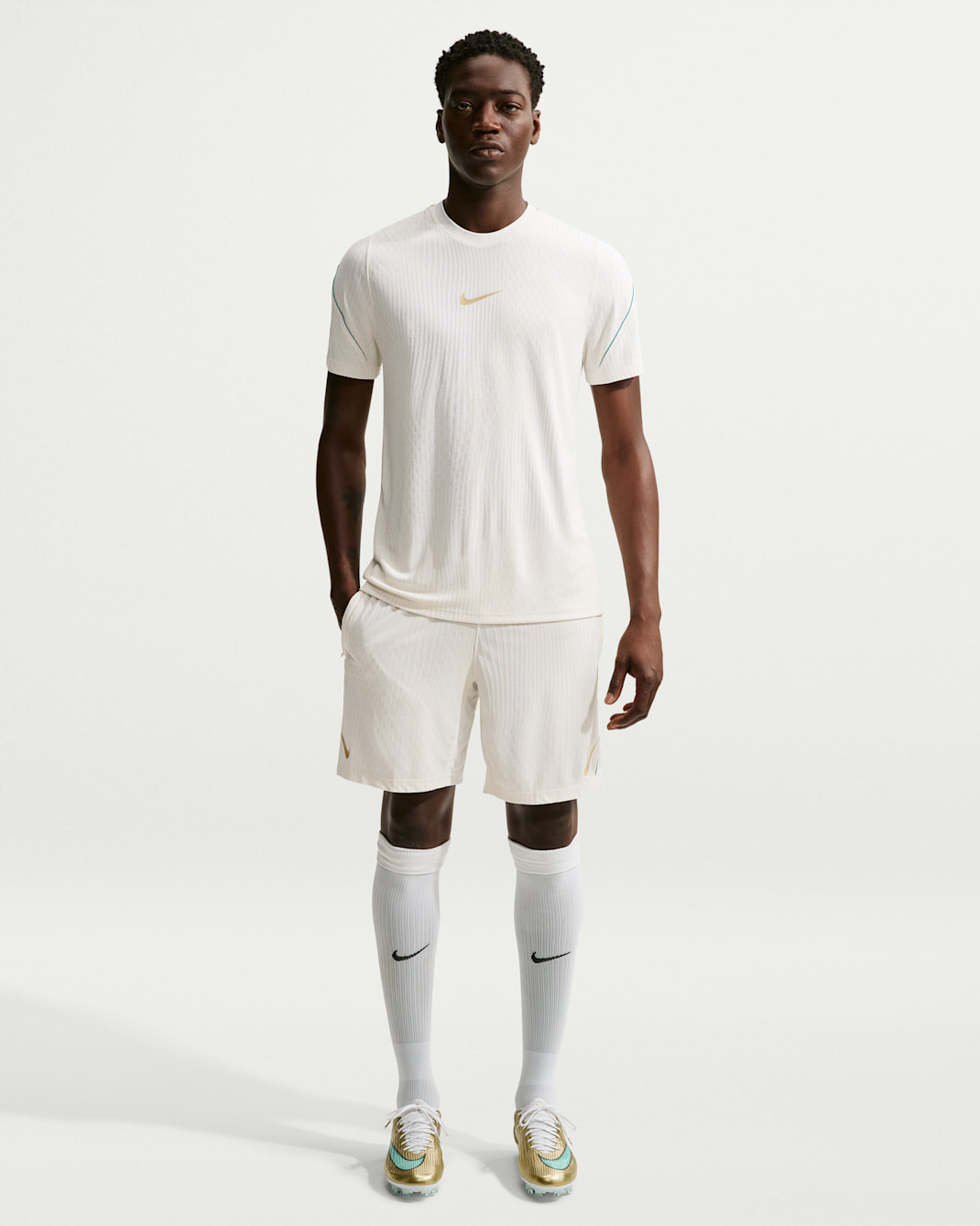 Nike Strike Elite