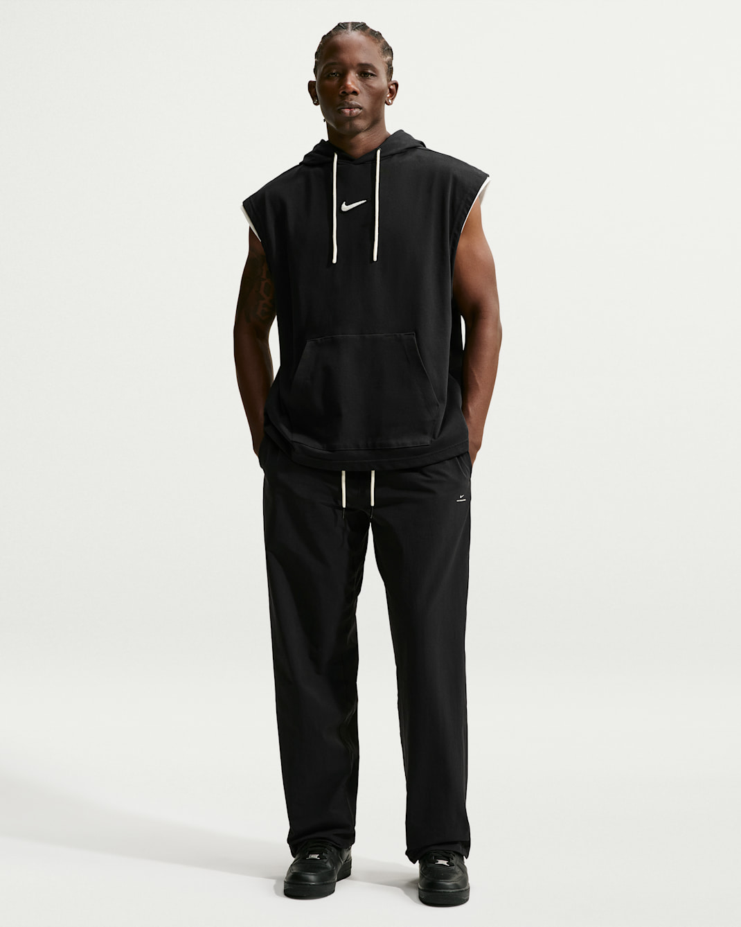 Nike Standard Issue Men's Dri-FIT Woven Basketball Trousers