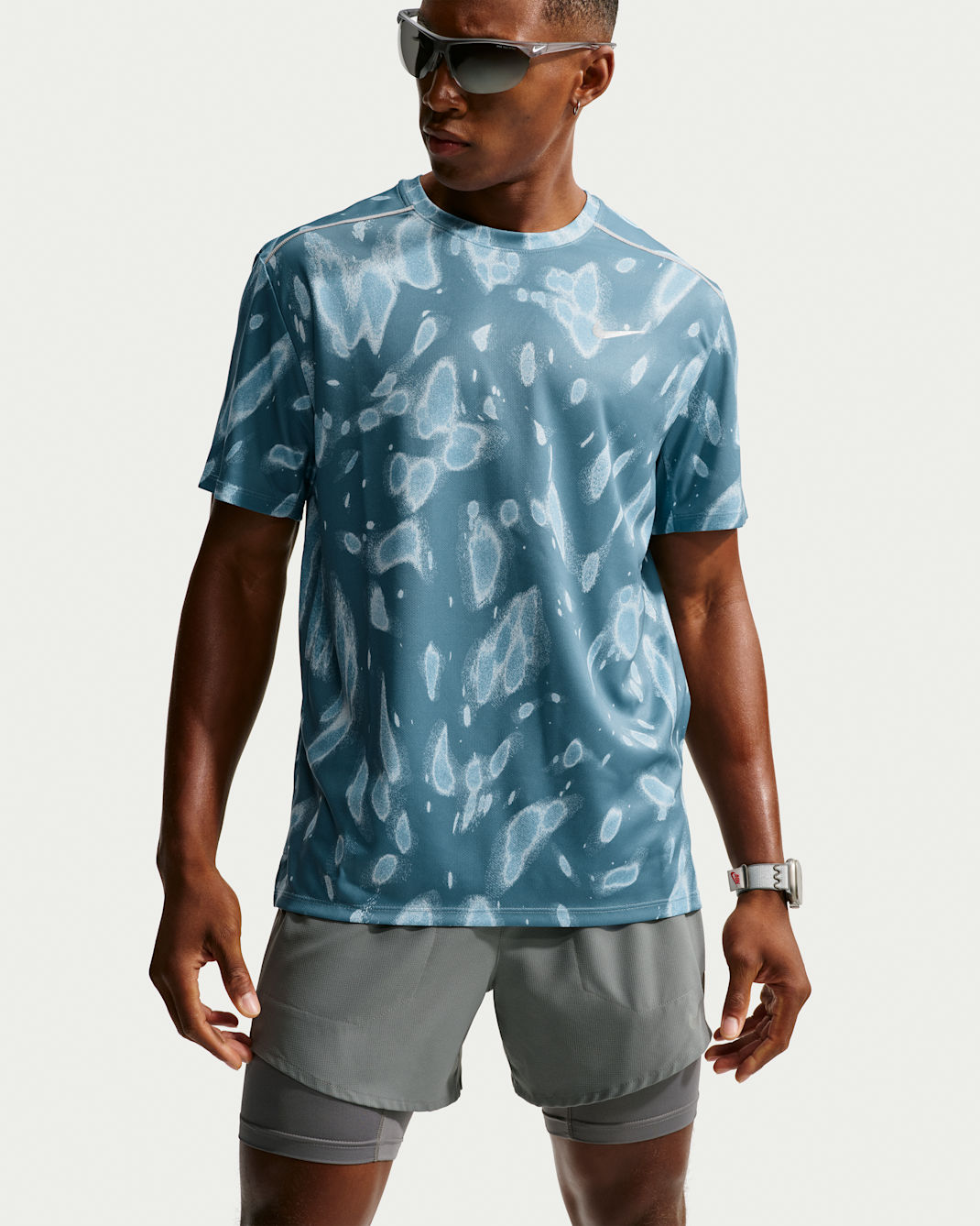 Nike Miler Men's Dri-FIT UV-Protection Short-Sleeve Running Top
