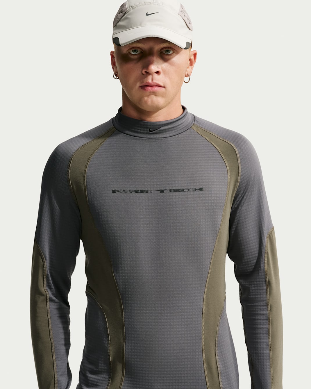 Nike Tech Men's Tight Long-Sleeve Top