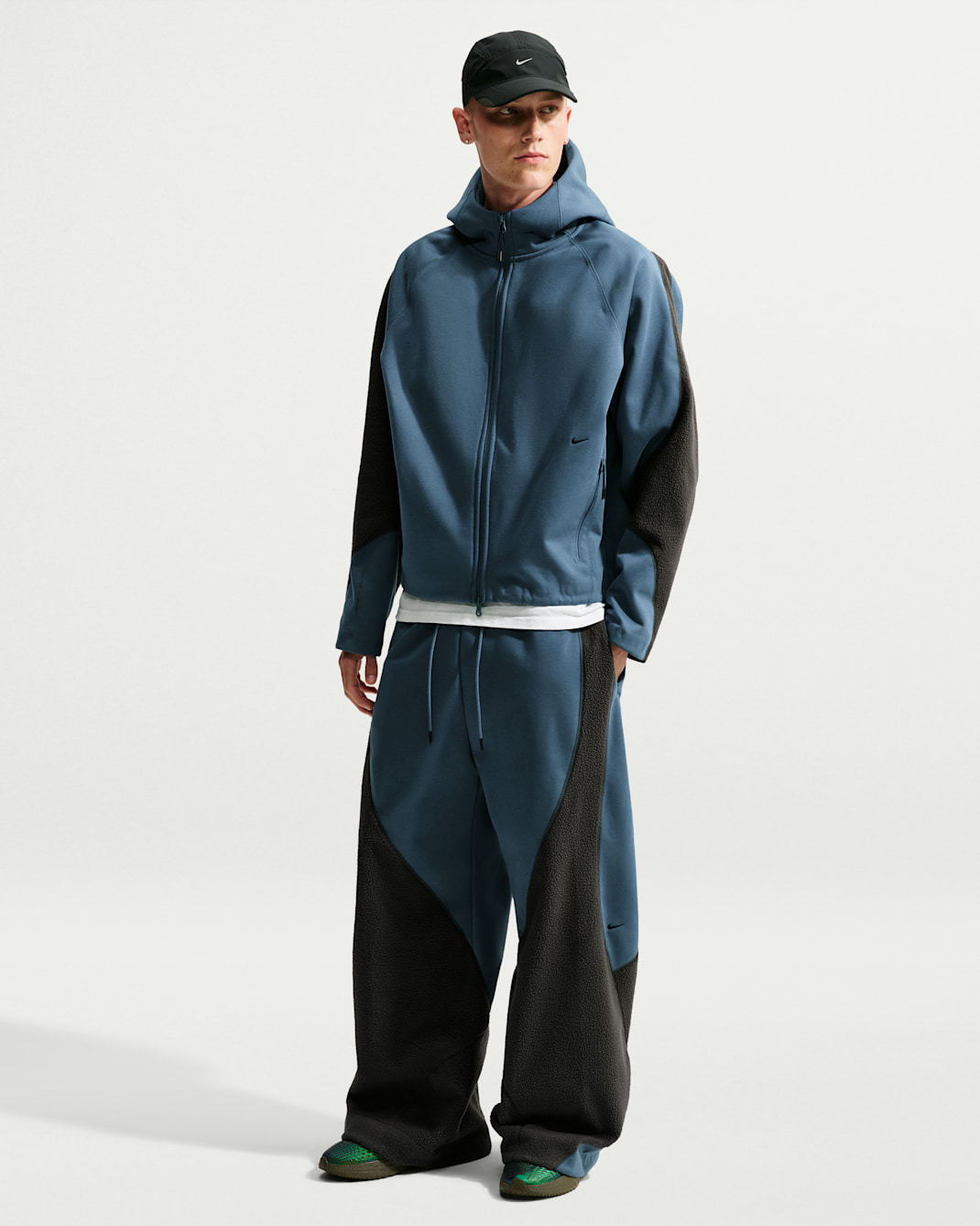 Nike Tech Boreas Men's Loose Therma-FIT Open-Hem Trousers
