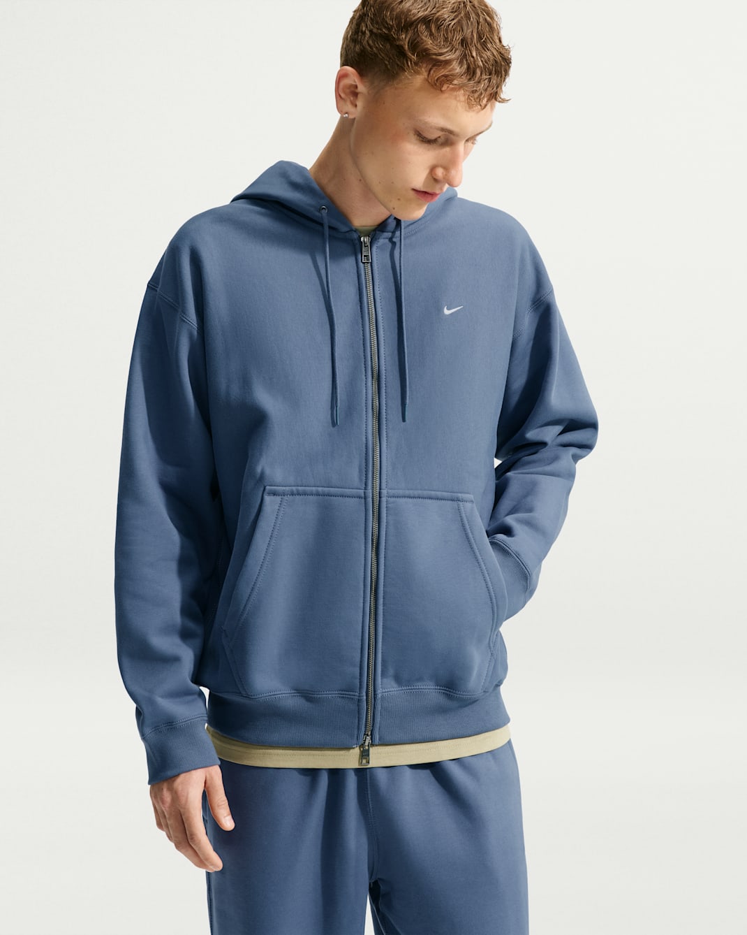 Nike Solo Swoosh