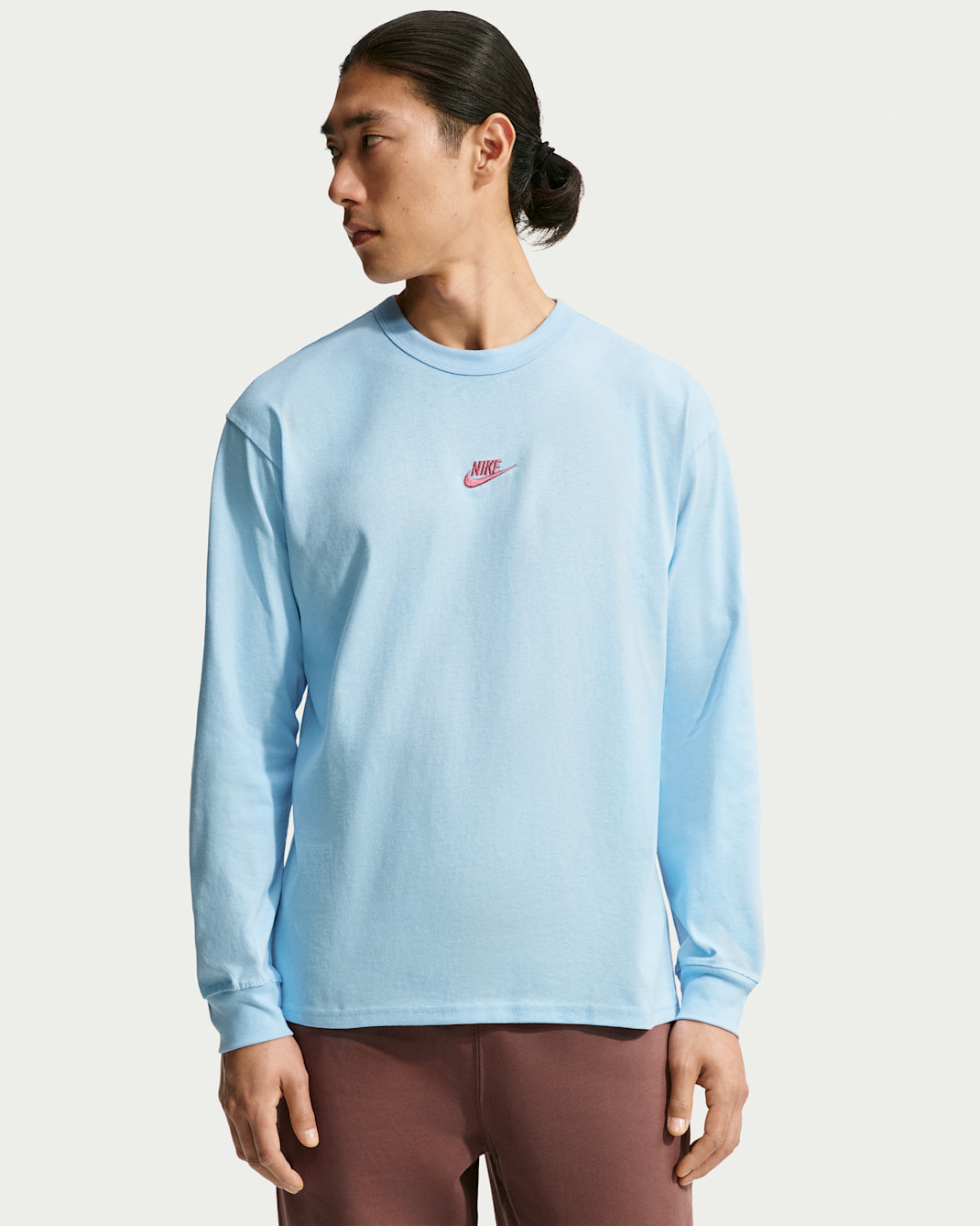 Nike Sportswear Premium Essentials