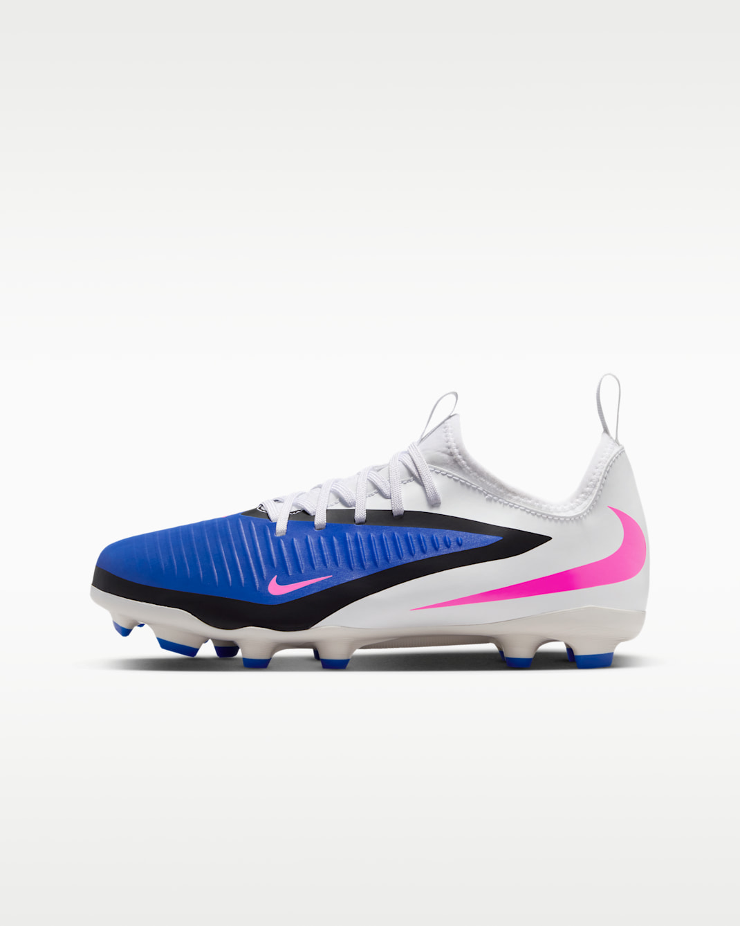 Nike Jr. Phantom 6 Low Academy Older Kids' Multi-Ground Football Boot