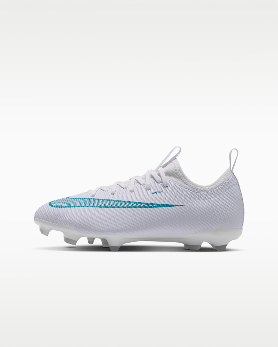 Nike Jr. Mercurial Vapor 17 Academy Older Kids' Multi-Ground Low-Top Football Boot