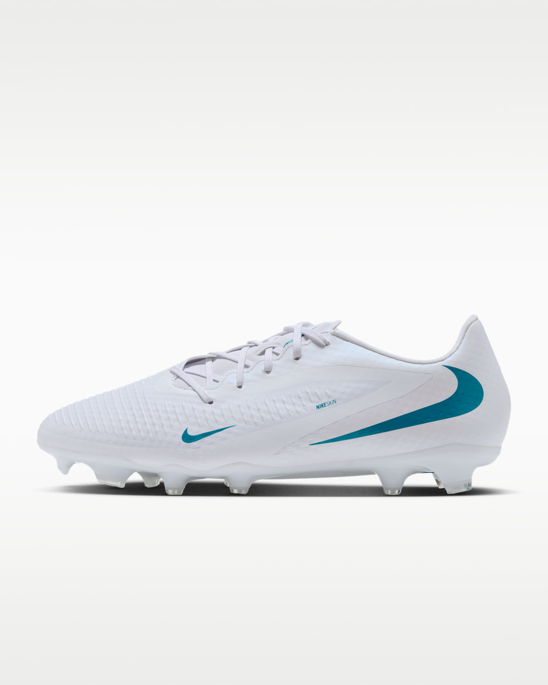 Nike Phantom 6 Low Academy Multi-ground Football Boot