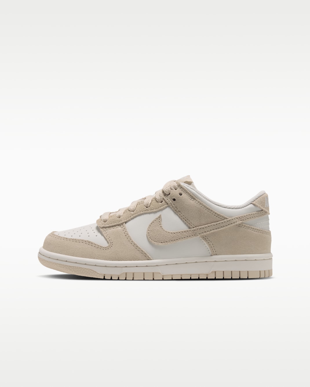 Nike Dunk Low Suede
