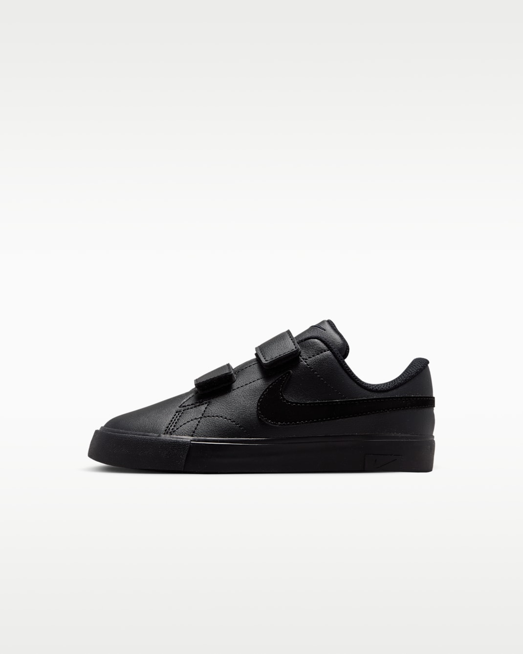 Nike Tennis Essential Younger Kids' Shoes