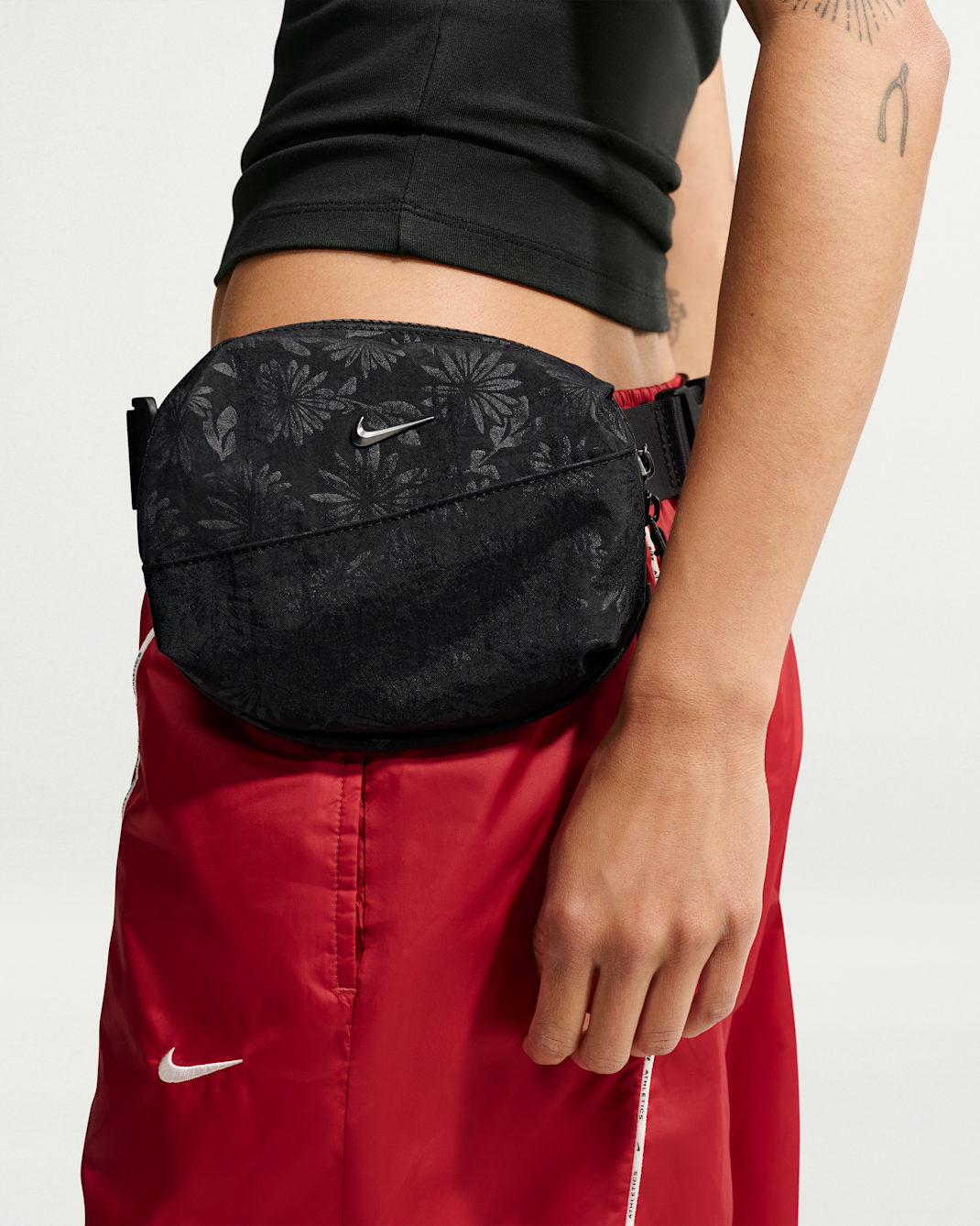 Nike Aura