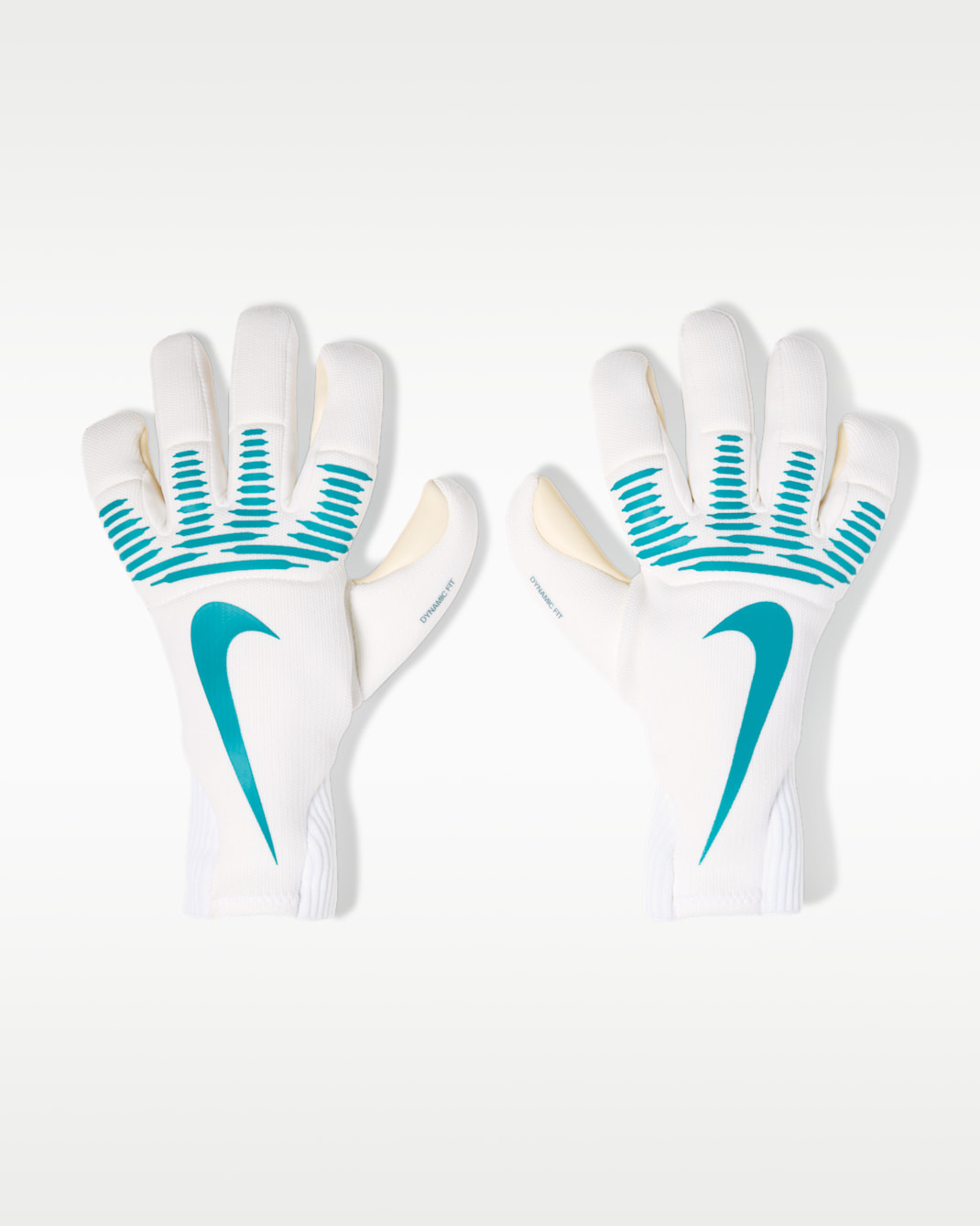 Nike Dynamic Fit Football Goalkeeper Gloves