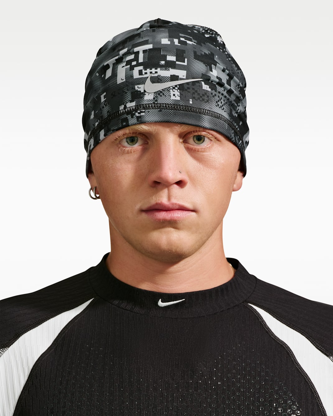 Nike Peak Dri-FIT Uncuffed Beanie