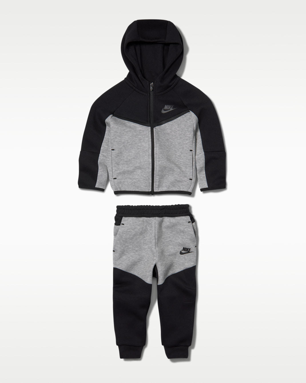 Nike Sportswear Baby (12–24M) Tech Fleece 2-Piece Full-Zip Set