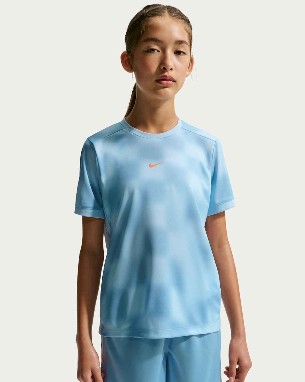 Nike United Academy Older Kids' (Girls') Dri-FIT Short-Sleeve Football Top