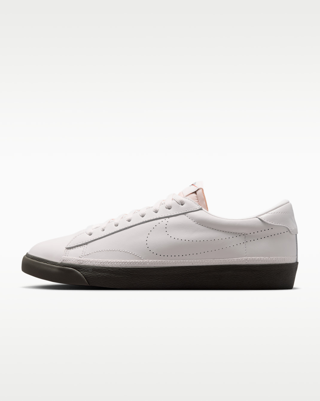 Nike Tennis Classic