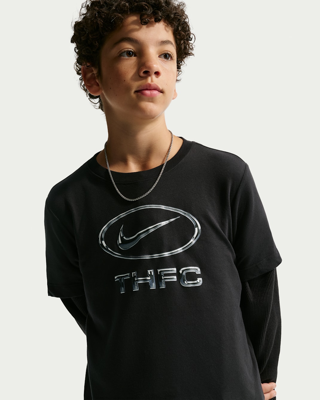Tottenham Hotspur Nike Older Kids' Swoosh Football T-Shirt