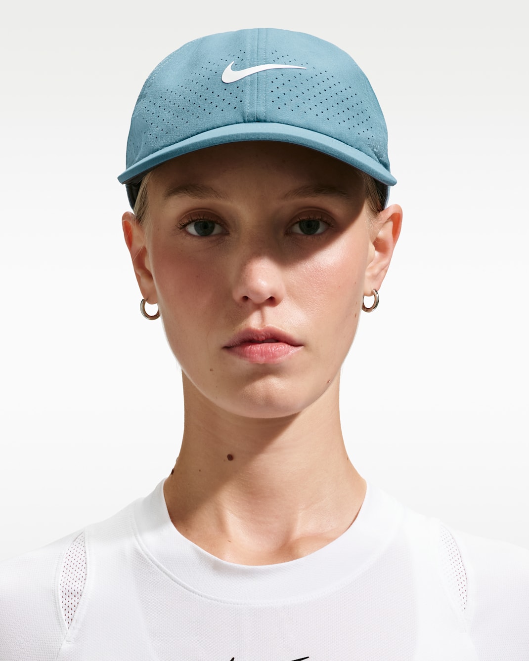 Nike Dri-FIT ADV Club