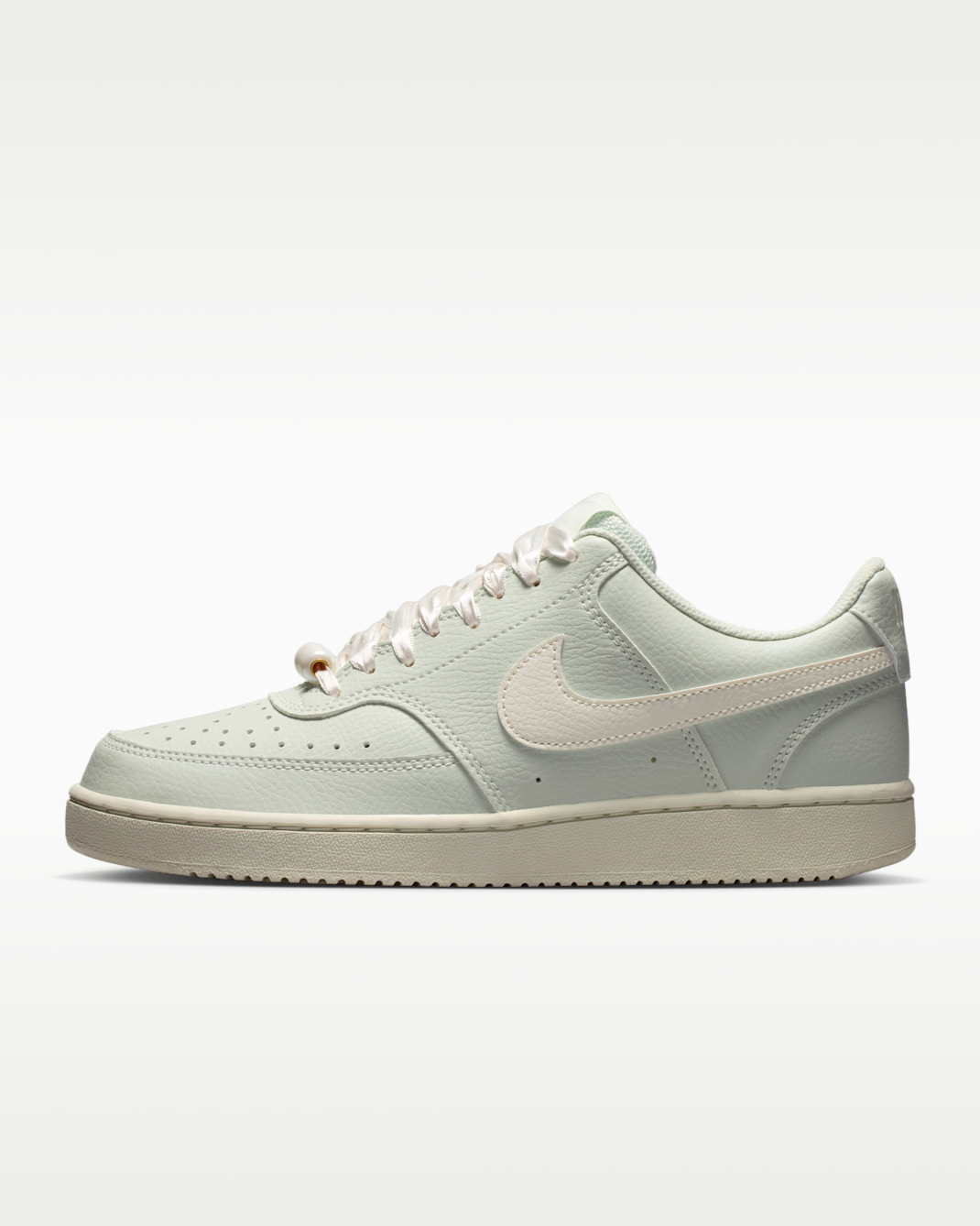 Nike Court Vision Low