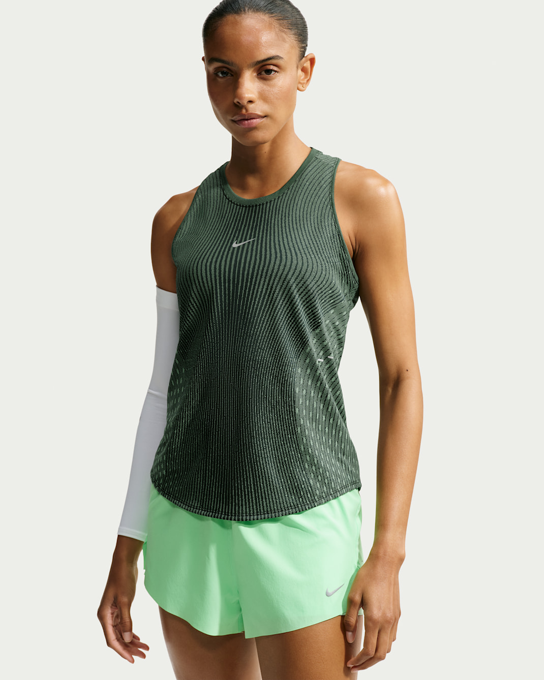 Nike Swift Aero-FIT