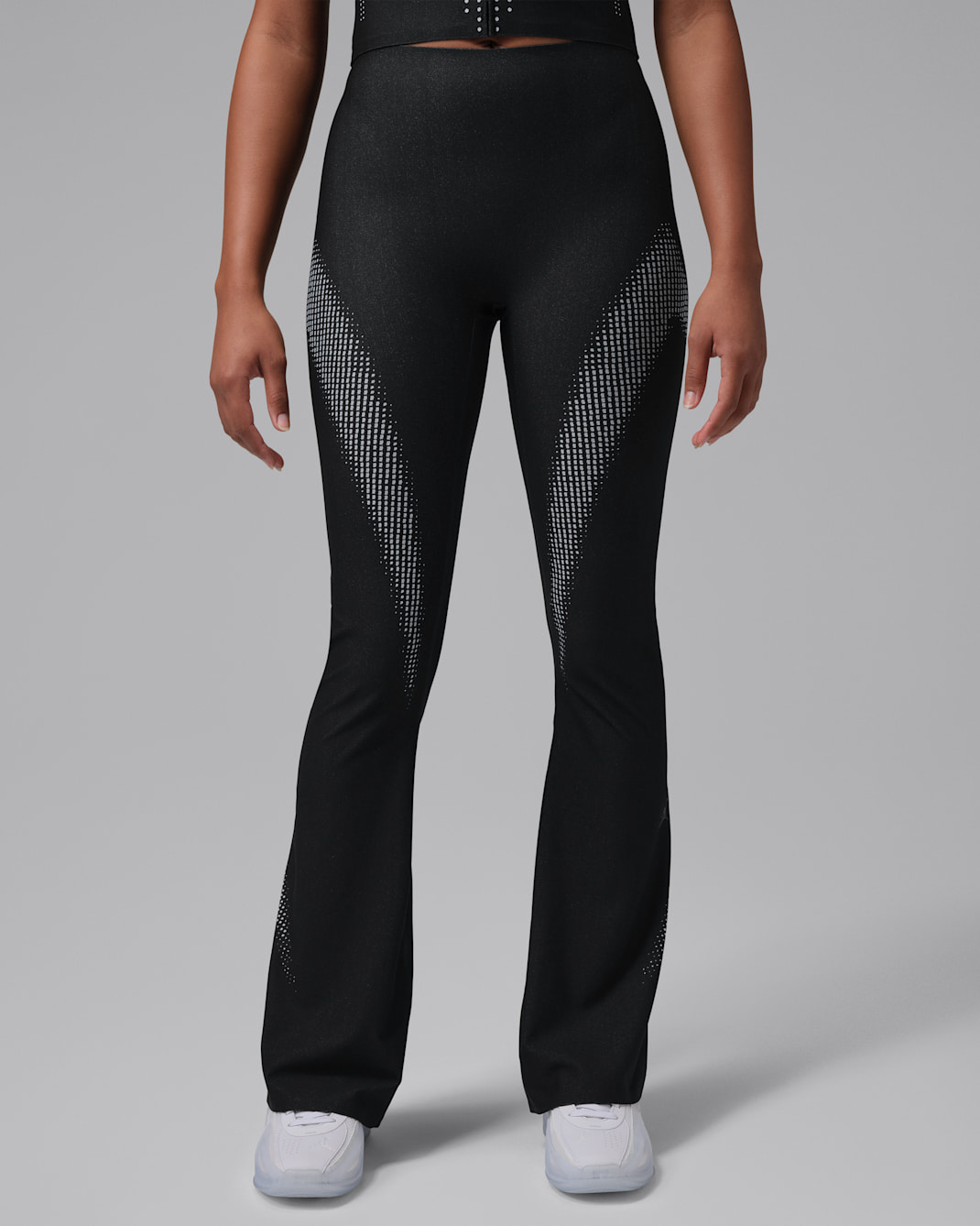 Jordan Sport Flightweight Women's Dri-FIT High-Waisted Flared Leggings
