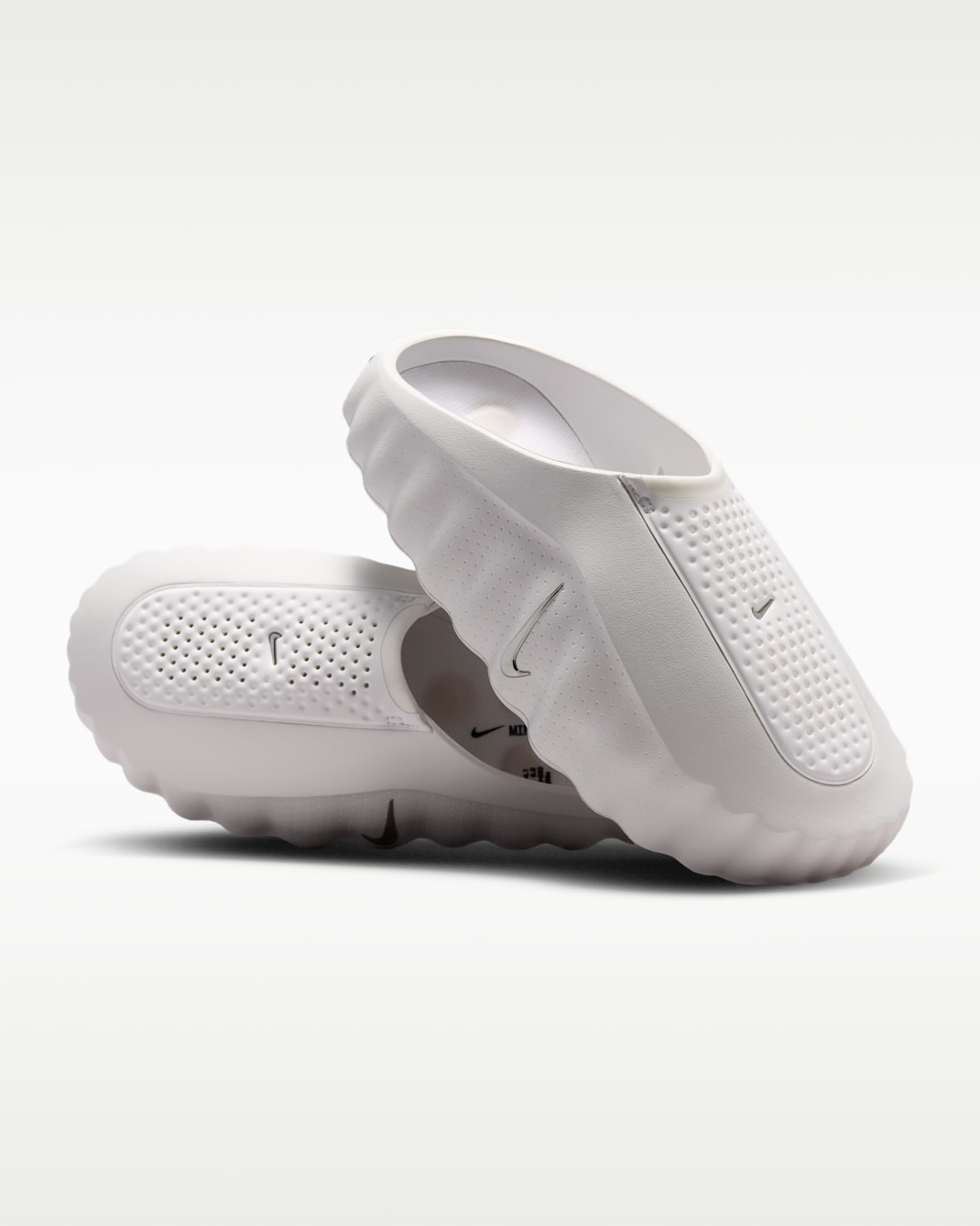 Nike Mind 001
