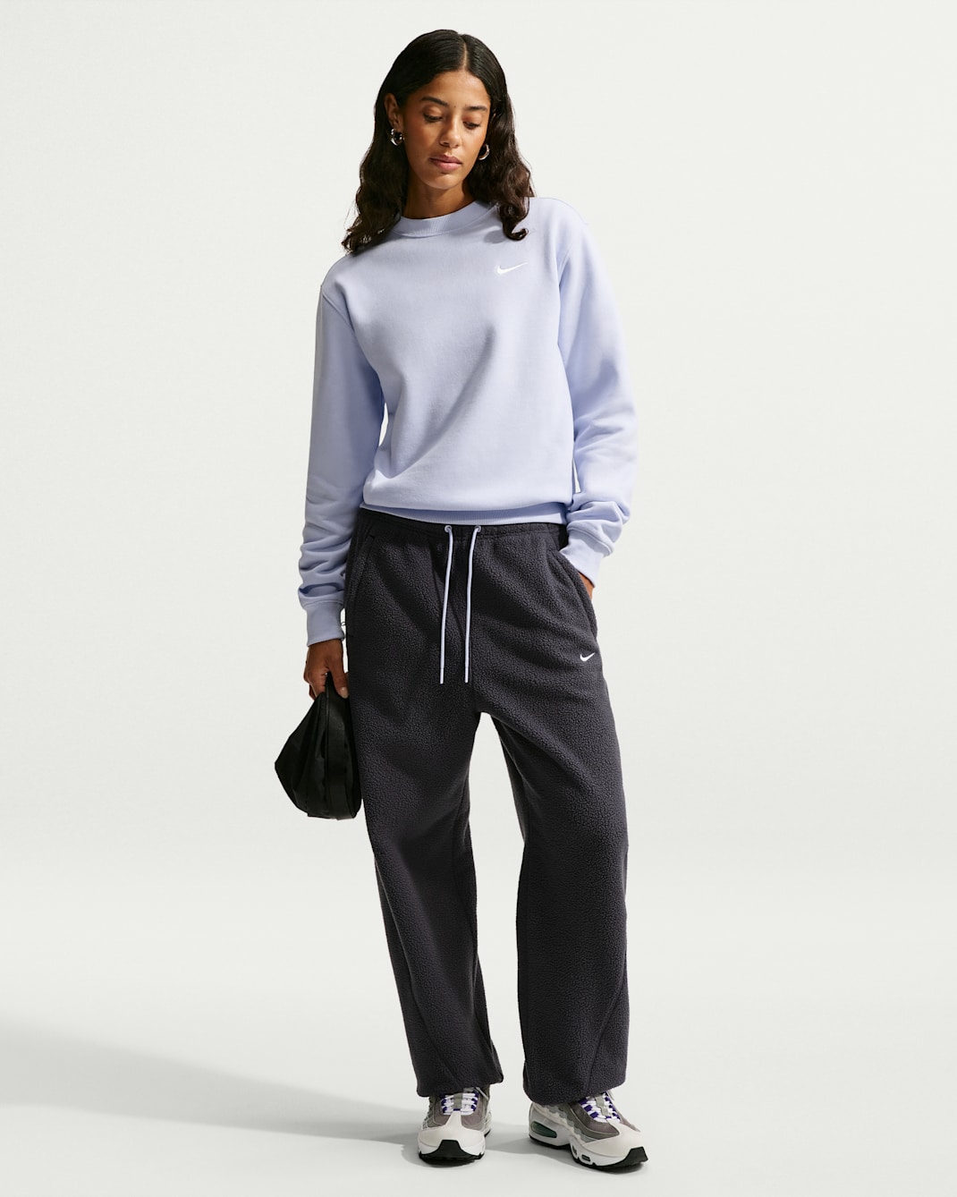 Nike Sportswear Women's Oversized Mid-Rise Fleece Trousers
