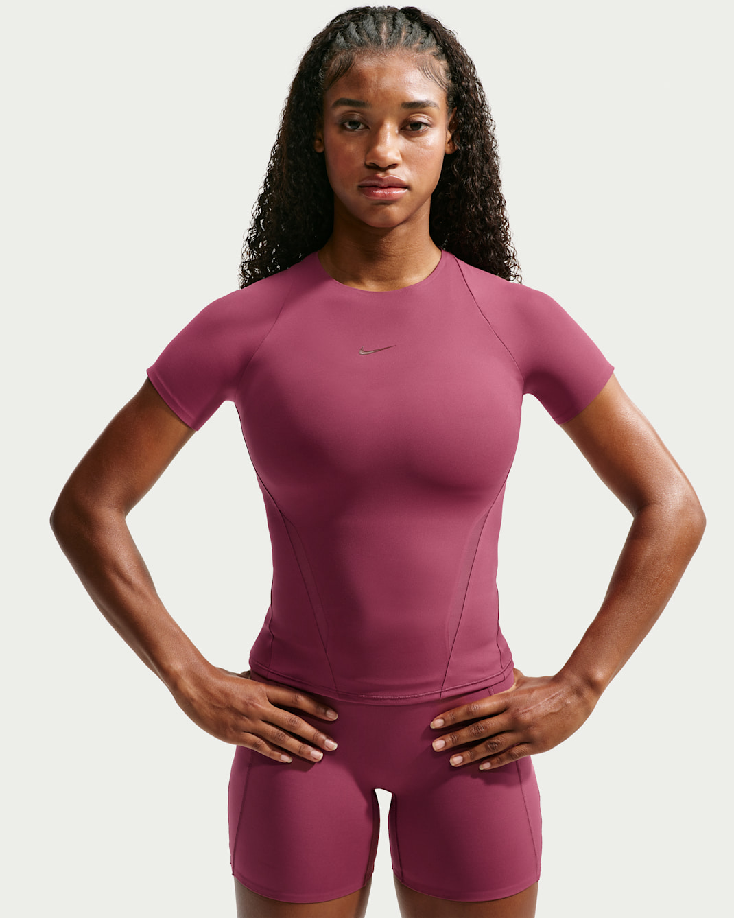 Nike Universa