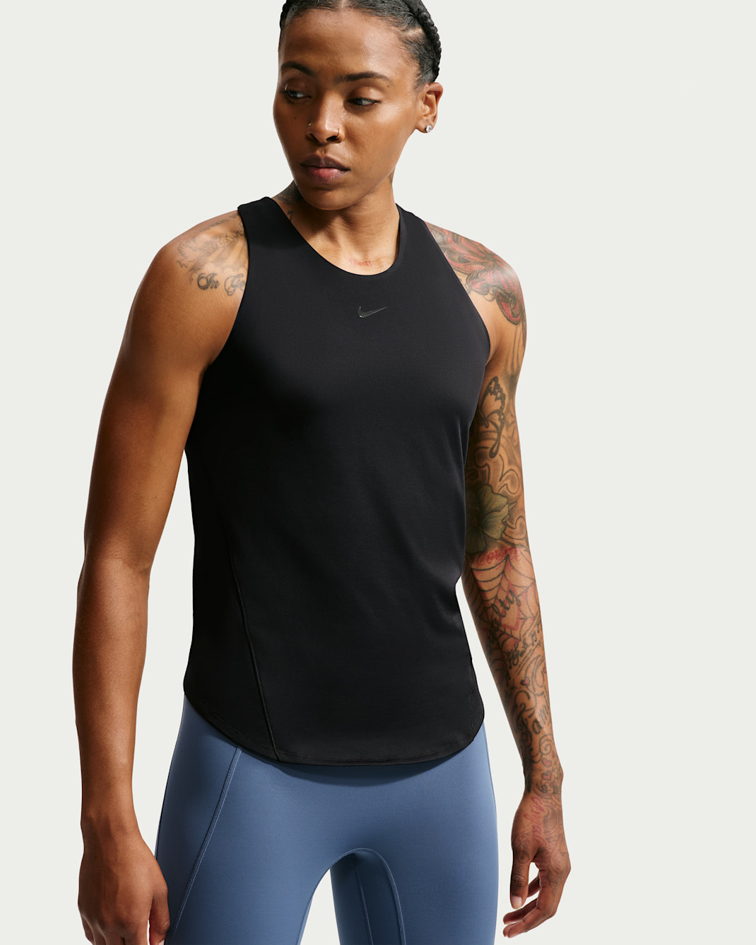 Nike Universa