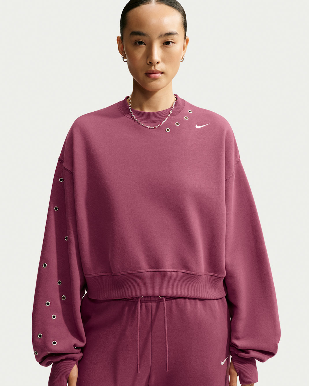 Nike Studio Fleece Medium Weight Women's Oversized Cropped Crew-Neck Sweatshirt