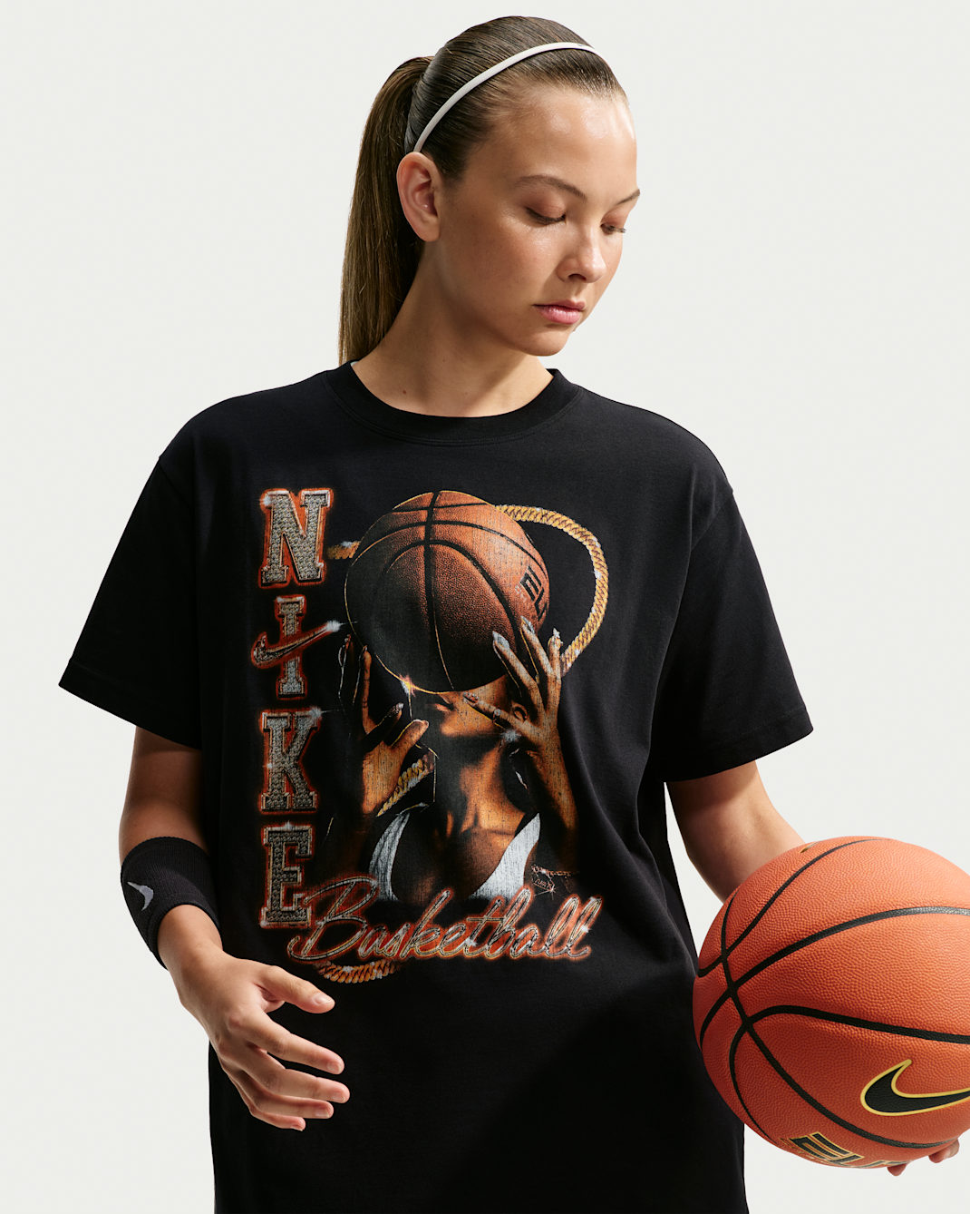 Nike Classic Women's Basketball T-Shirt