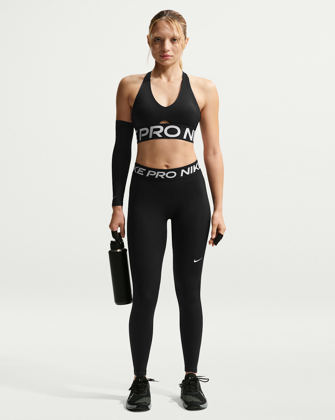 Nike Pro